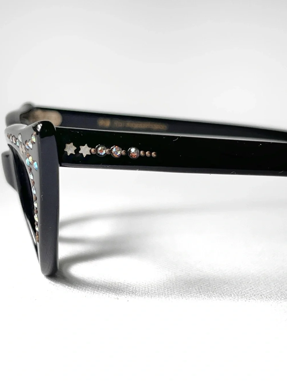Vintage Petite Fit Pointy French Rhinestone Cat Eye Glasses New Old Stock France